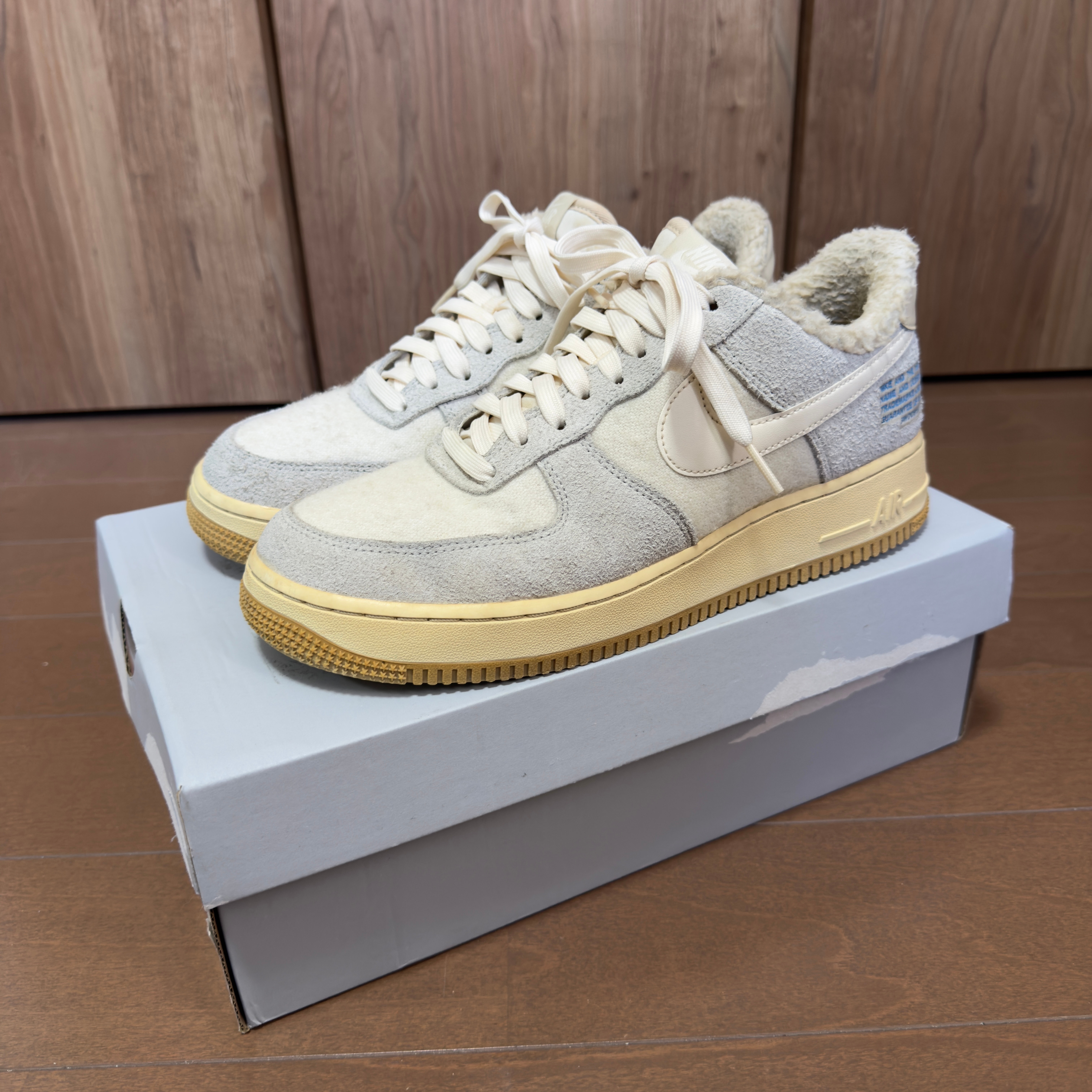 Nike Women's Air Force 1 Low '07 "Photondust/Pale Ivory"