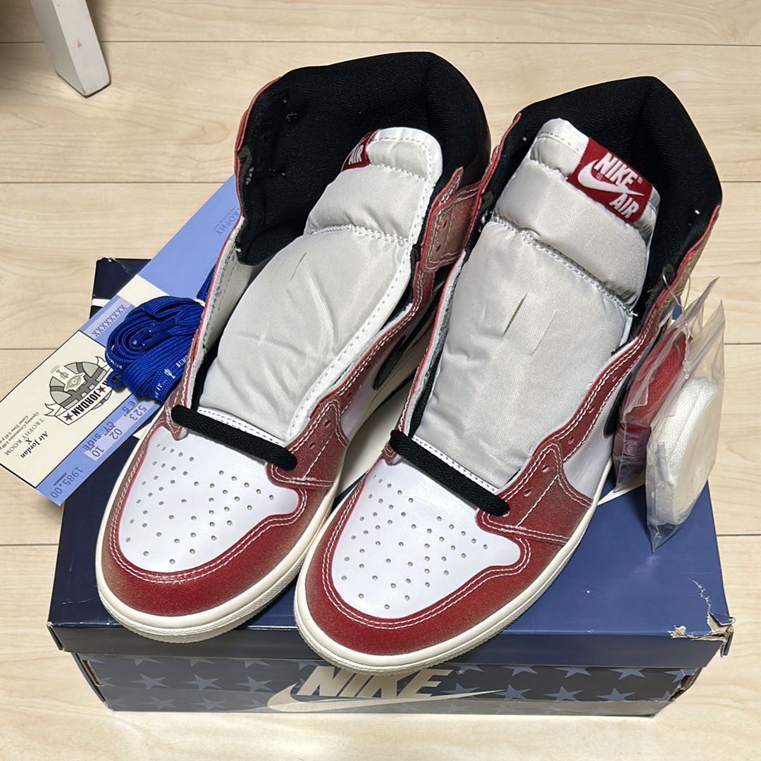 Trophy Room × Nike Air Jordan 1 Retro High "Chicago" (Friends and Family) (Blue Laces)