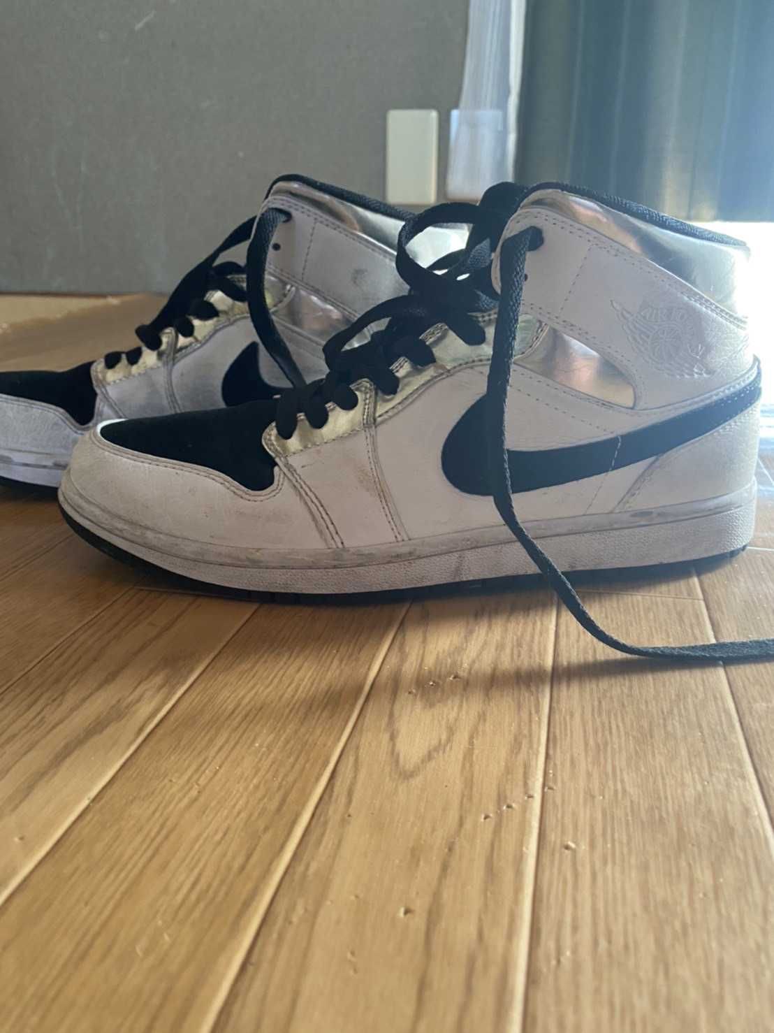 Nike Air Jordan 1 Mid "Alternate Think 16"