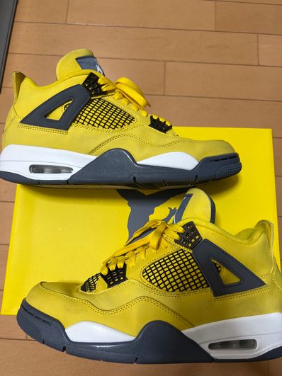 Nike Air Jordan 4 "Tour Yellow"