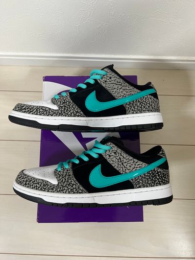 Nike SB Dunk Low "Elephant/Safari"