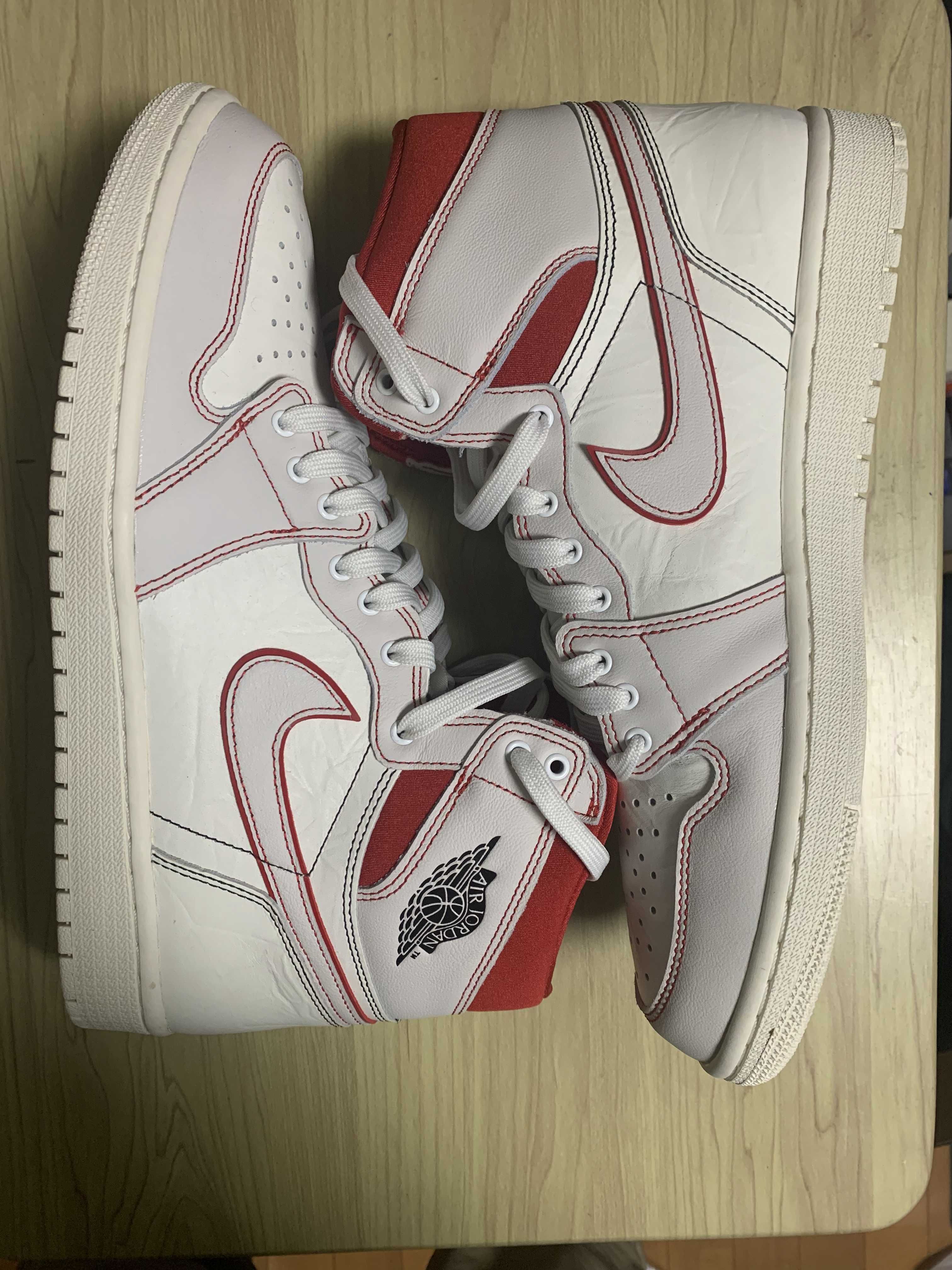Nike Air Jordan 1 Retro High OG "Sail/University Red"     