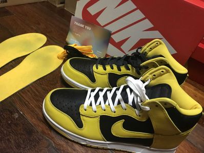 Nike Dunk High "Black/Varsity Maize"