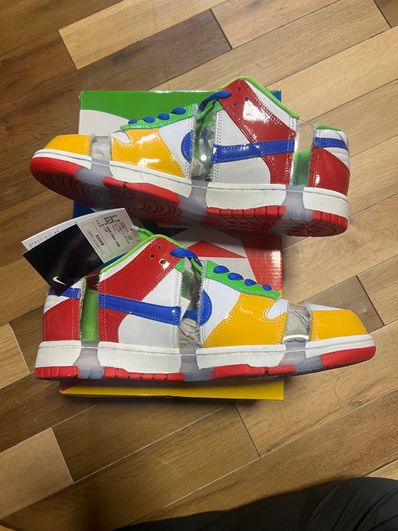 Nike SB Dunk Low "Sandy"