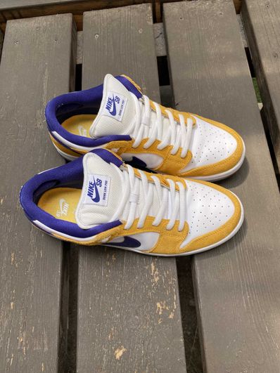 Nike SB Dunk Low "Laser Orange"