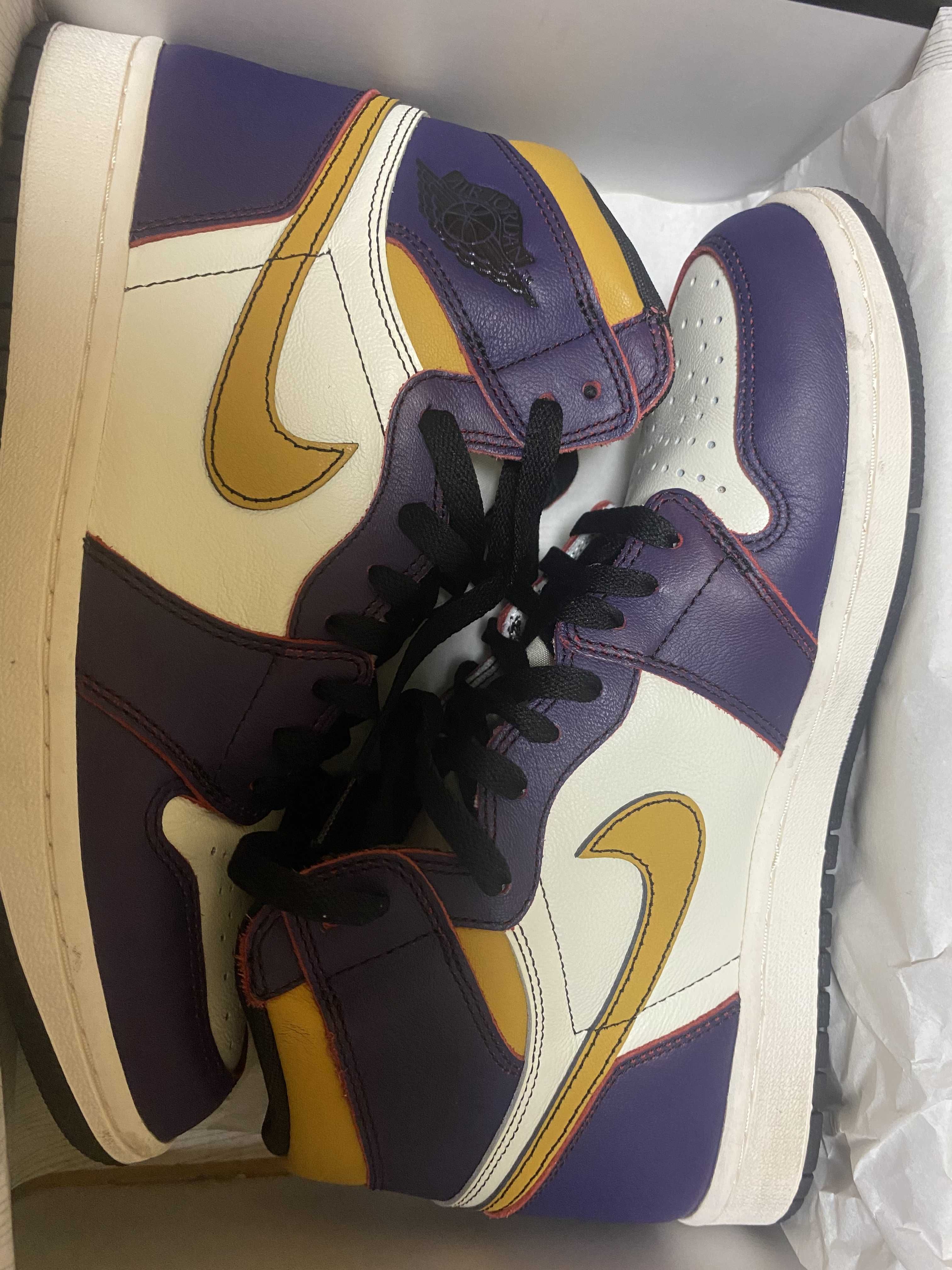 Nike SB × Air Jordan 1 Retro High "La To Chicago"  