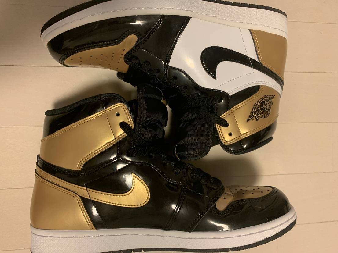 Nike Air Jordan 1 Retro High OG NRG "Gold Toe"