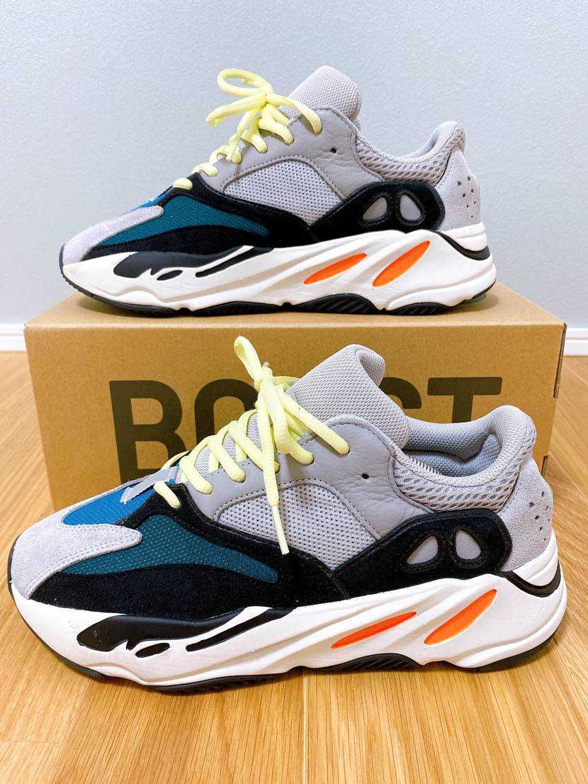 adidas YEEZY Boost 700 "Wave Runner"