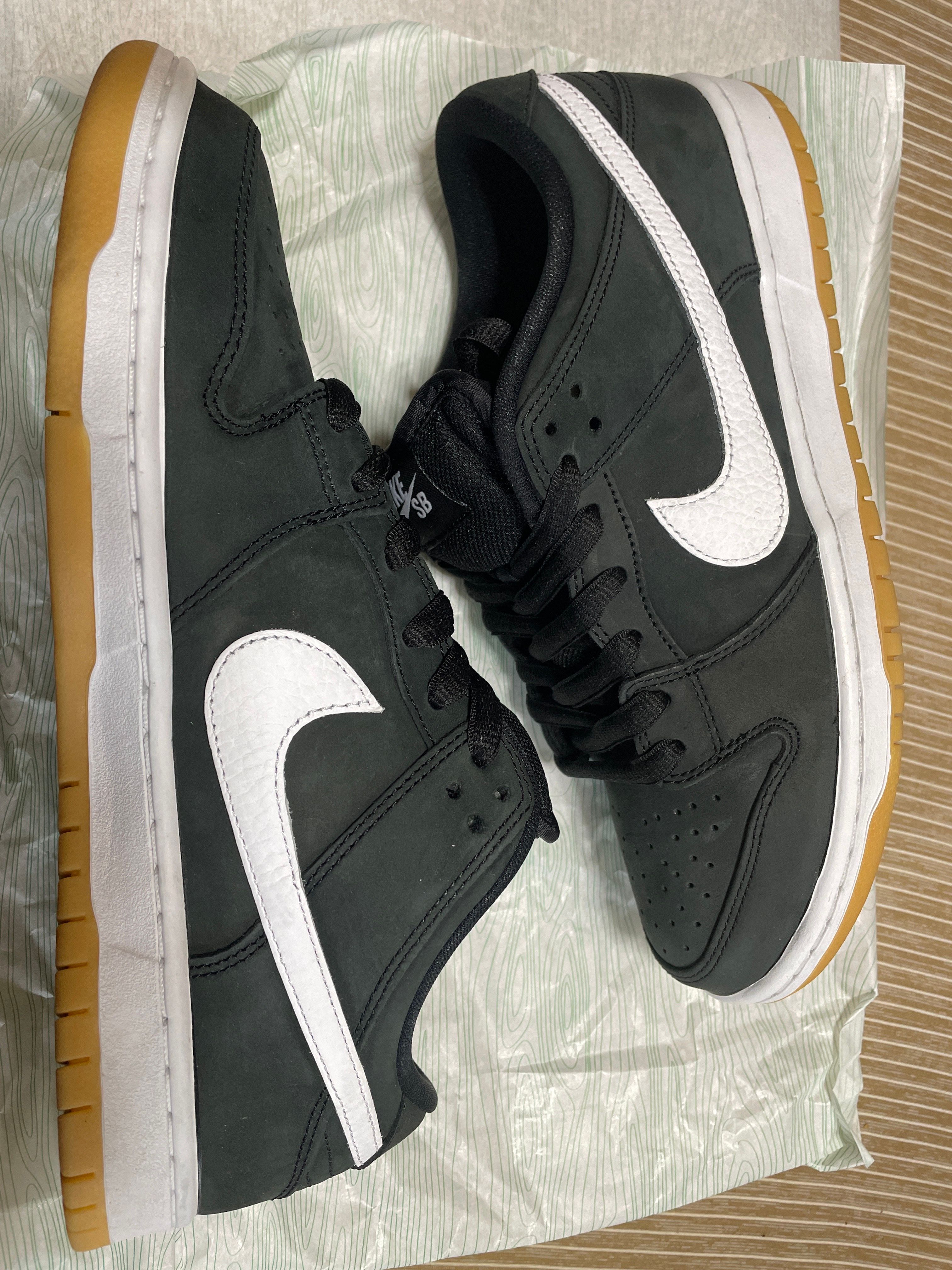 Nike SB Dunk Low Pro "Black/WhiteBlack-Gum Light Brown"