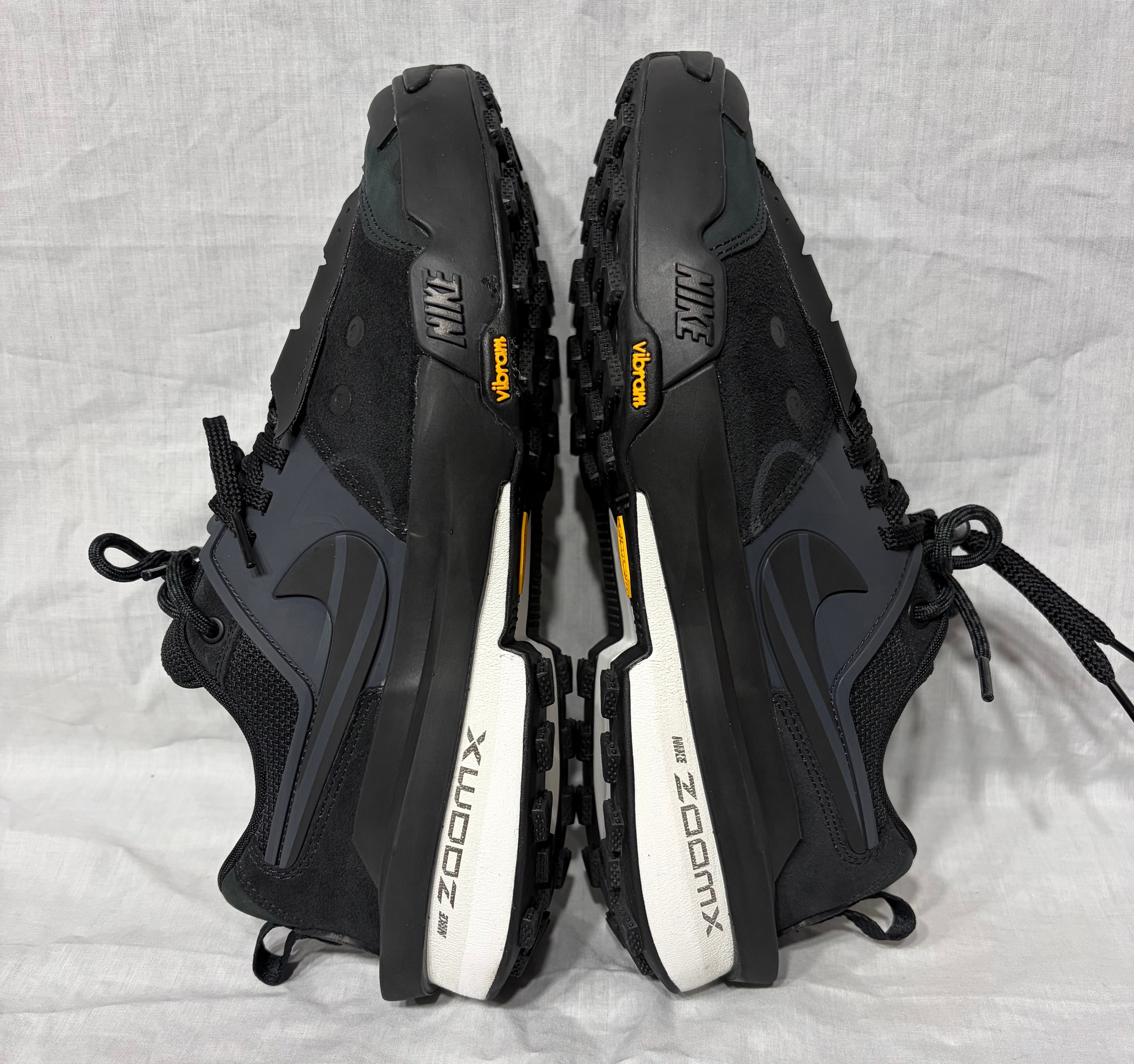 sacai × Nike Zegamadome "Black"