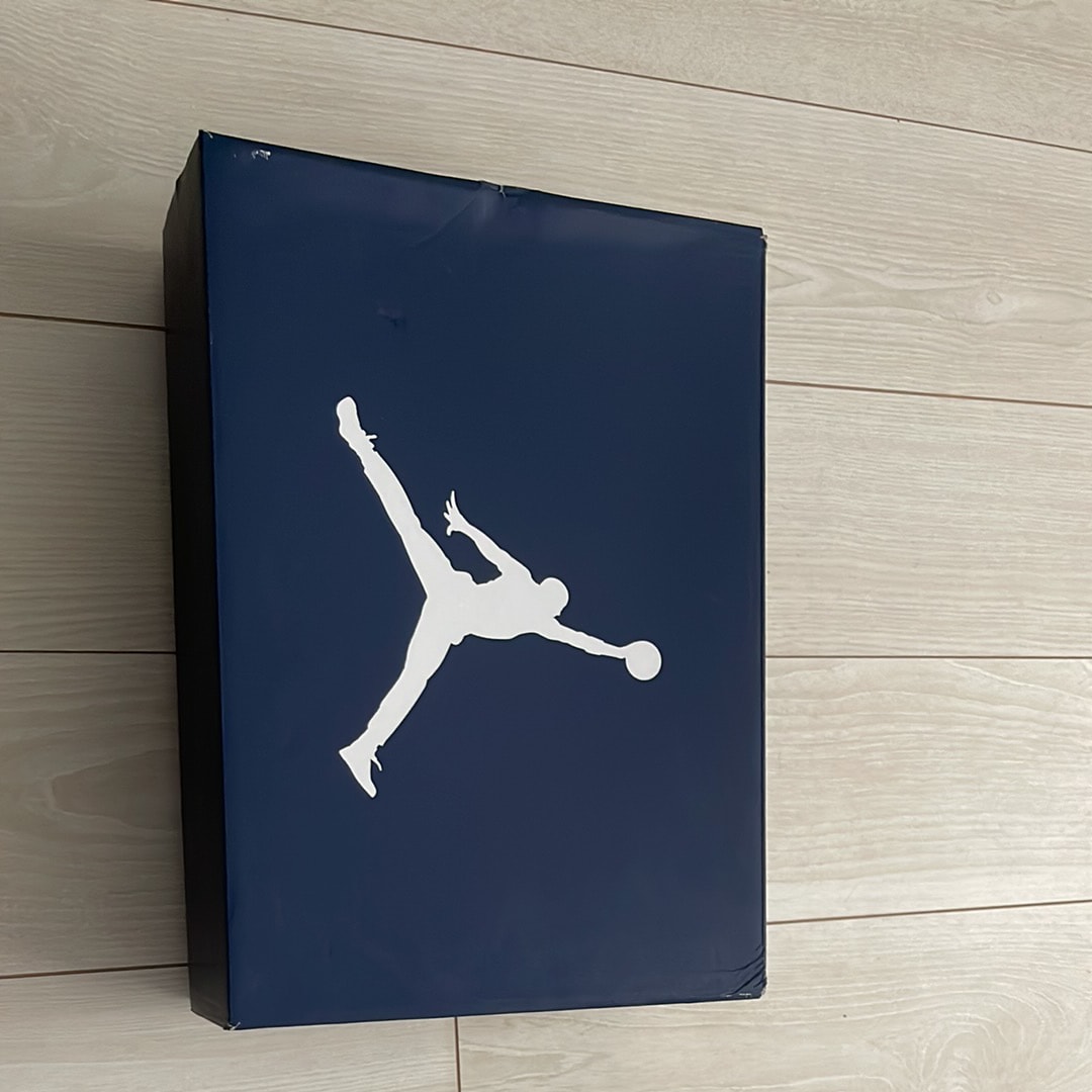 Nike Air Jordan 6 "Midnight Navy"(2022)