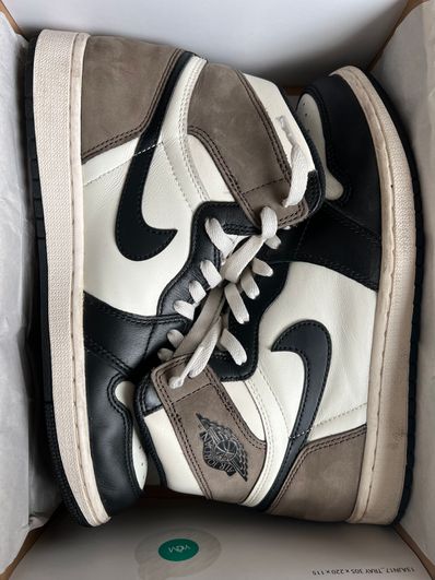 Nike Air Jordan 1 High OG "Sail/Dark Mocha/Black"