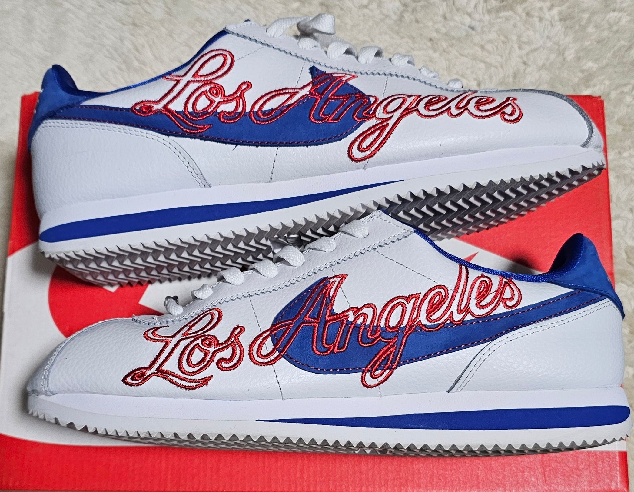 Nike Cortez Los Angeles "White/Red"