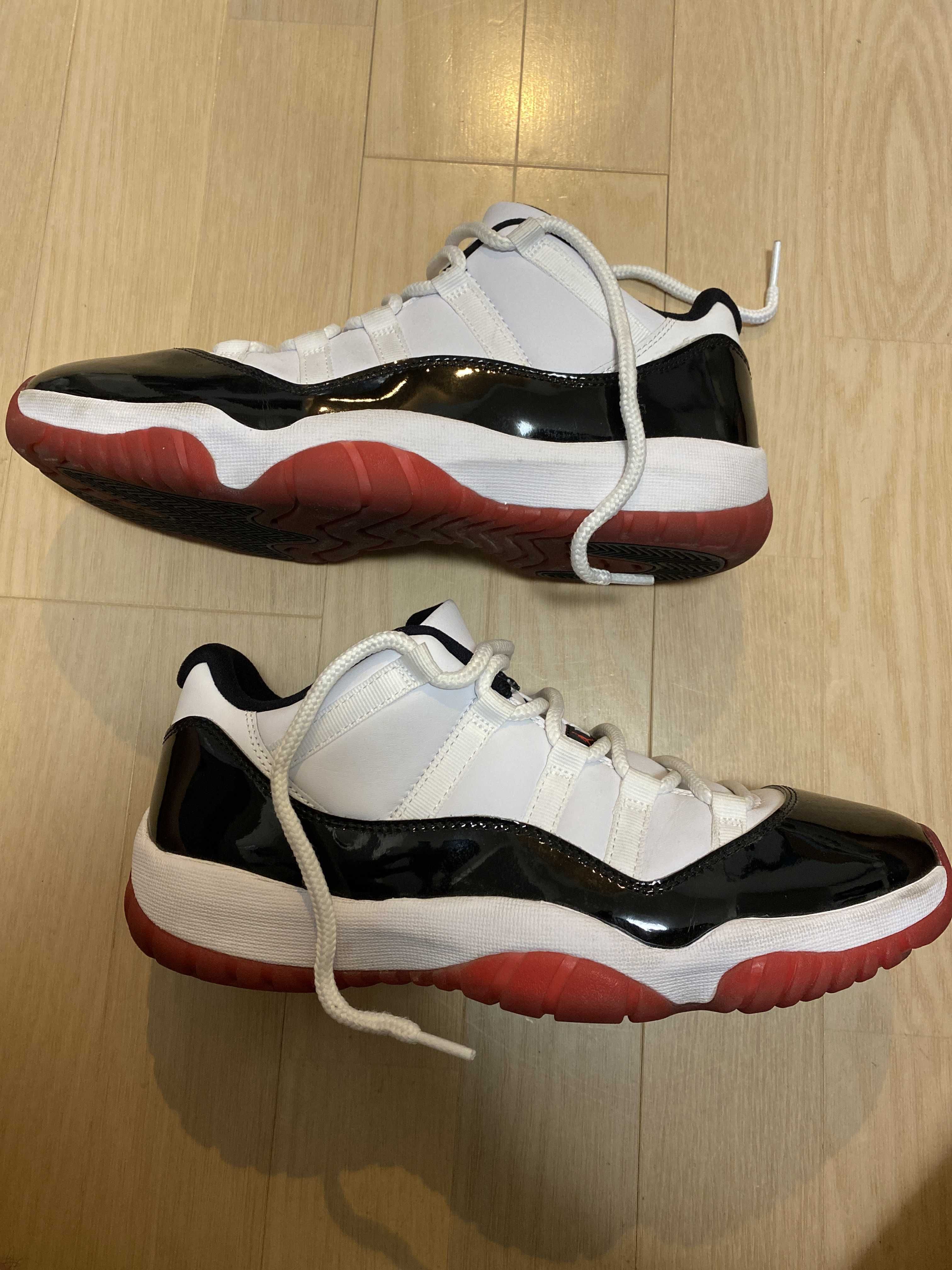 Nike Air Jordan 11 Low "Gym Red"