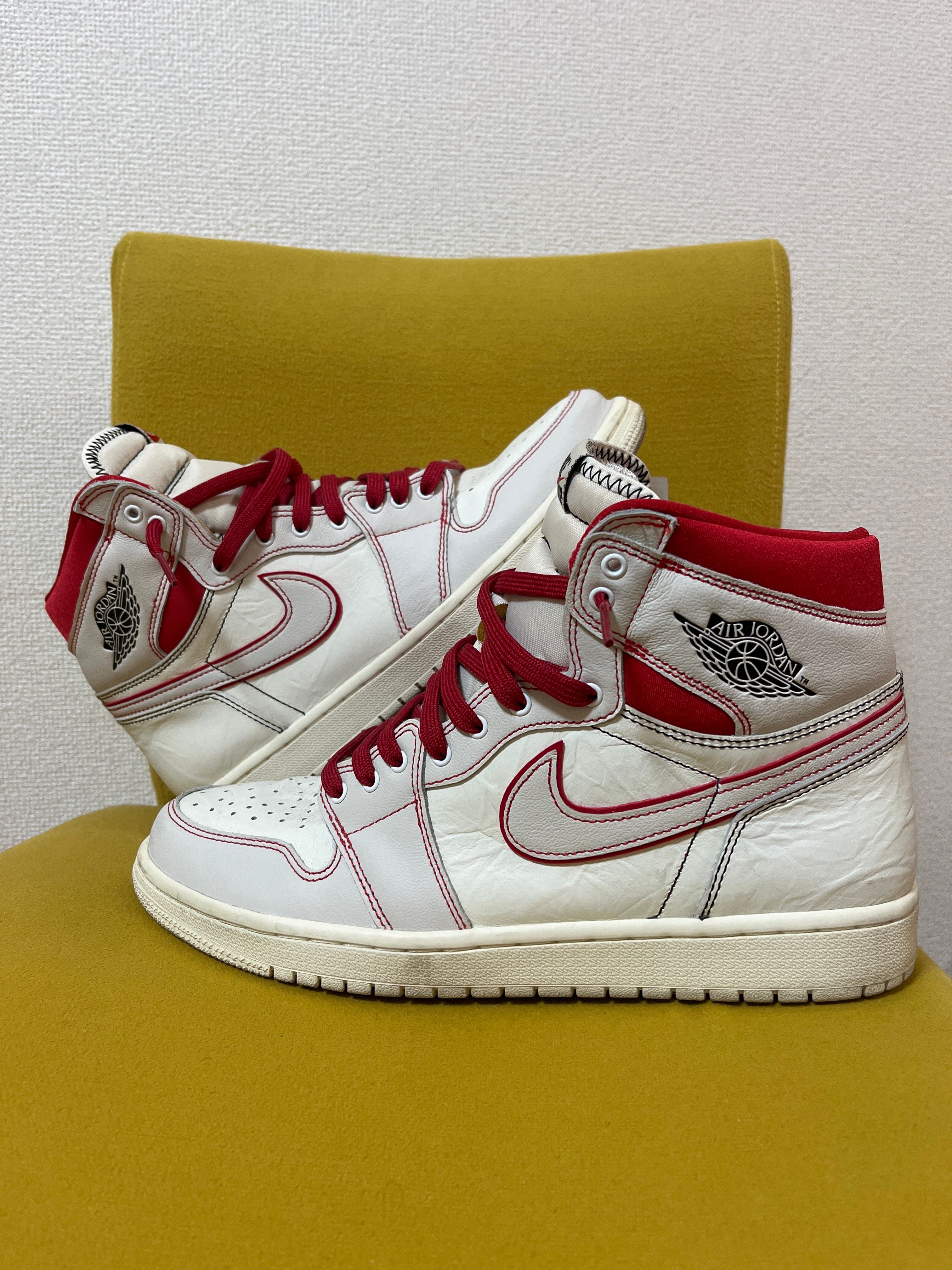 Nike Air Jordan 1 Retro High OG "Sail/University Red"     