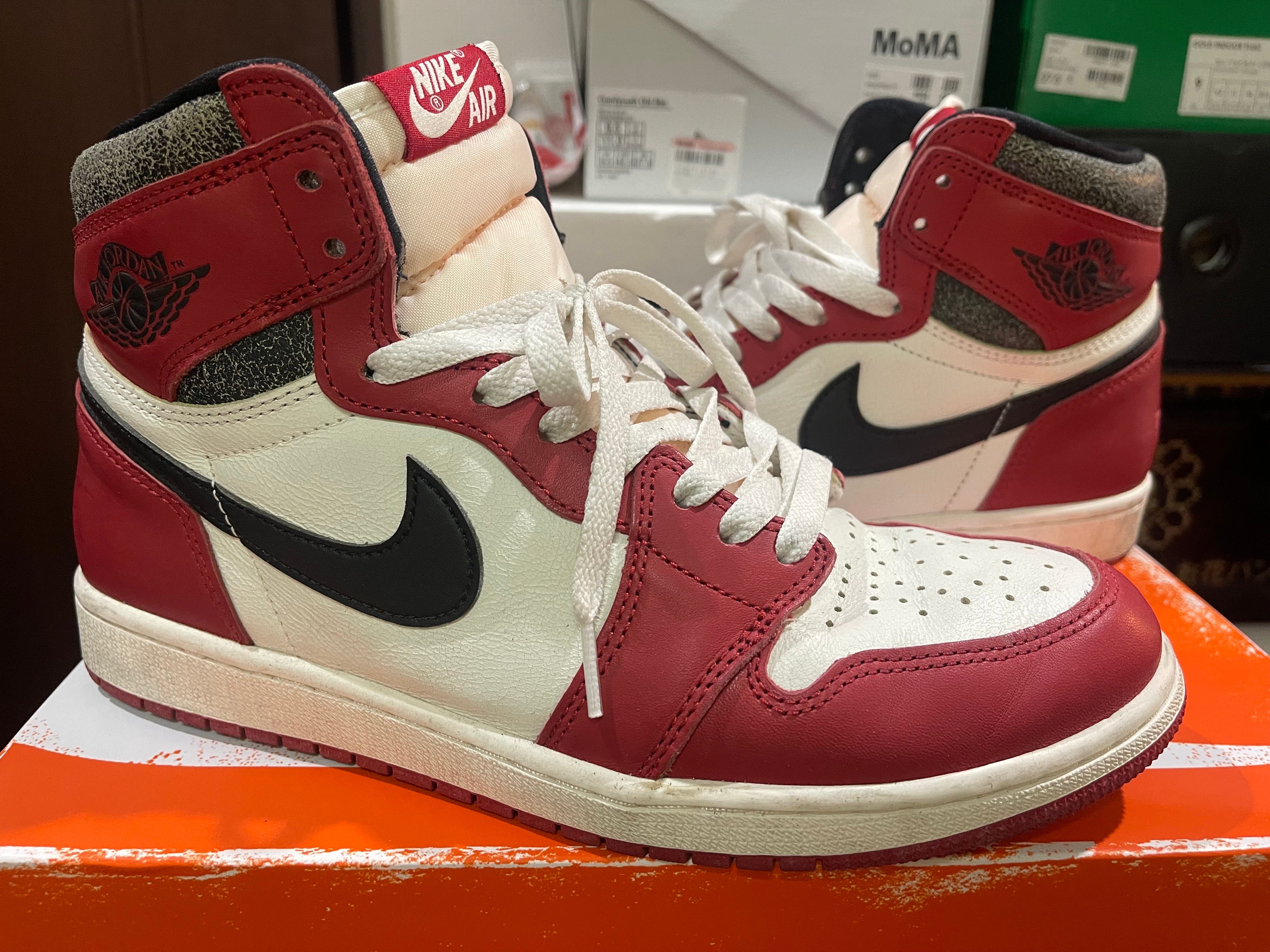 Nike Air Jordan 1 High OG "Lost & Found/Chicago"