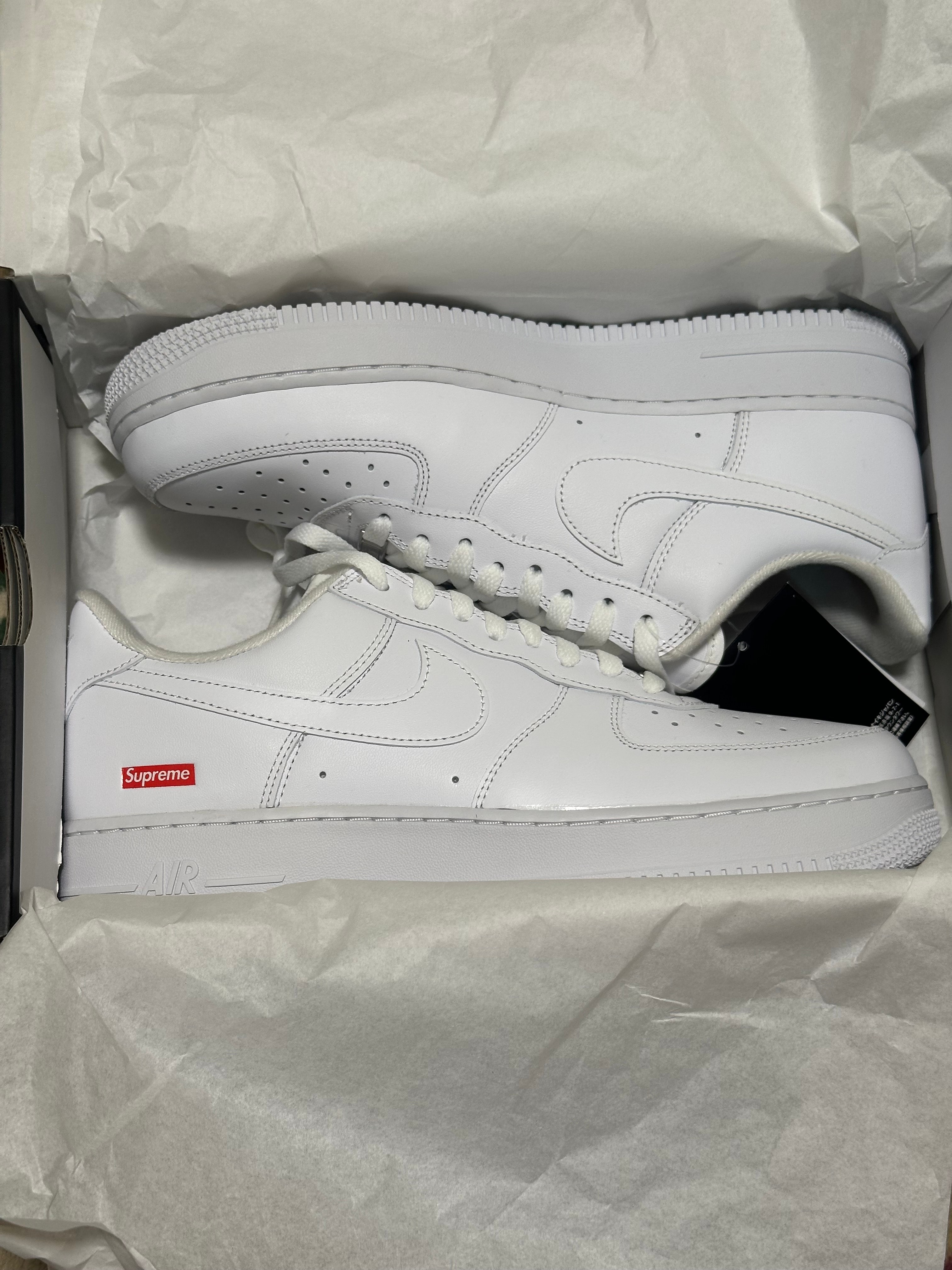 Supreme × Nike Air Force 1 Low "White"