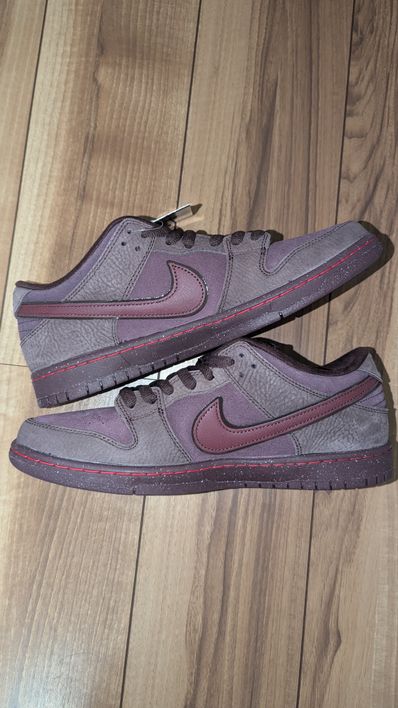 Nike SB Dunk Low PRM City of Love "Burgundy"