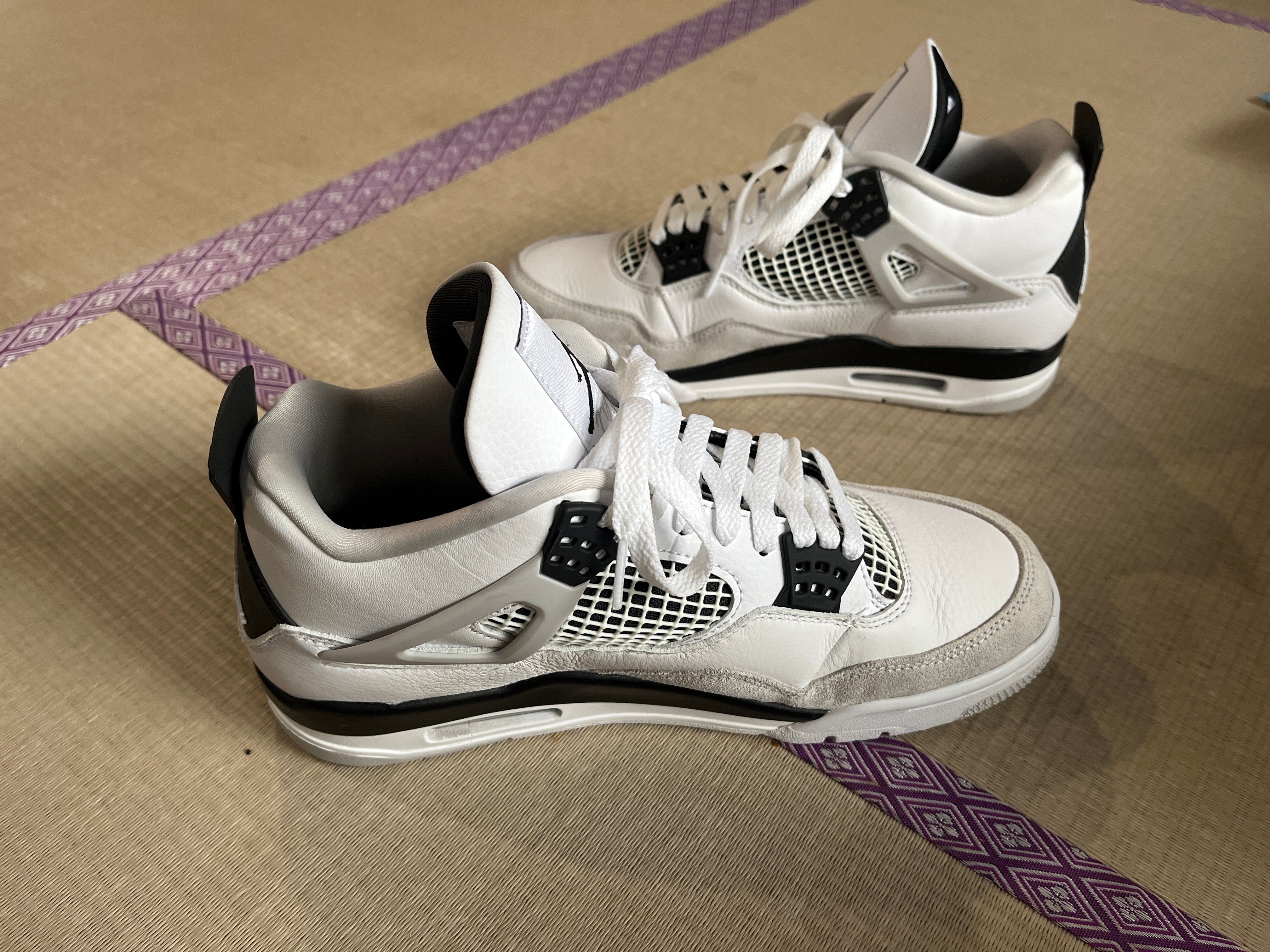 Nike Air Jordan 4 "Military Black"