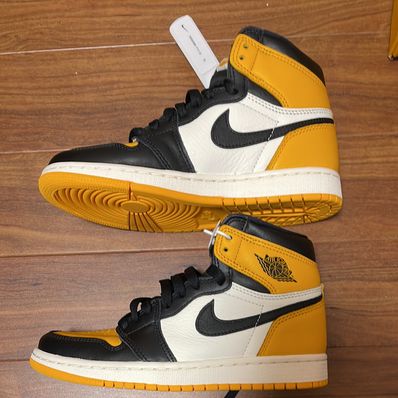 Nike Air Jordan 1 Retro High OG "Taxi"