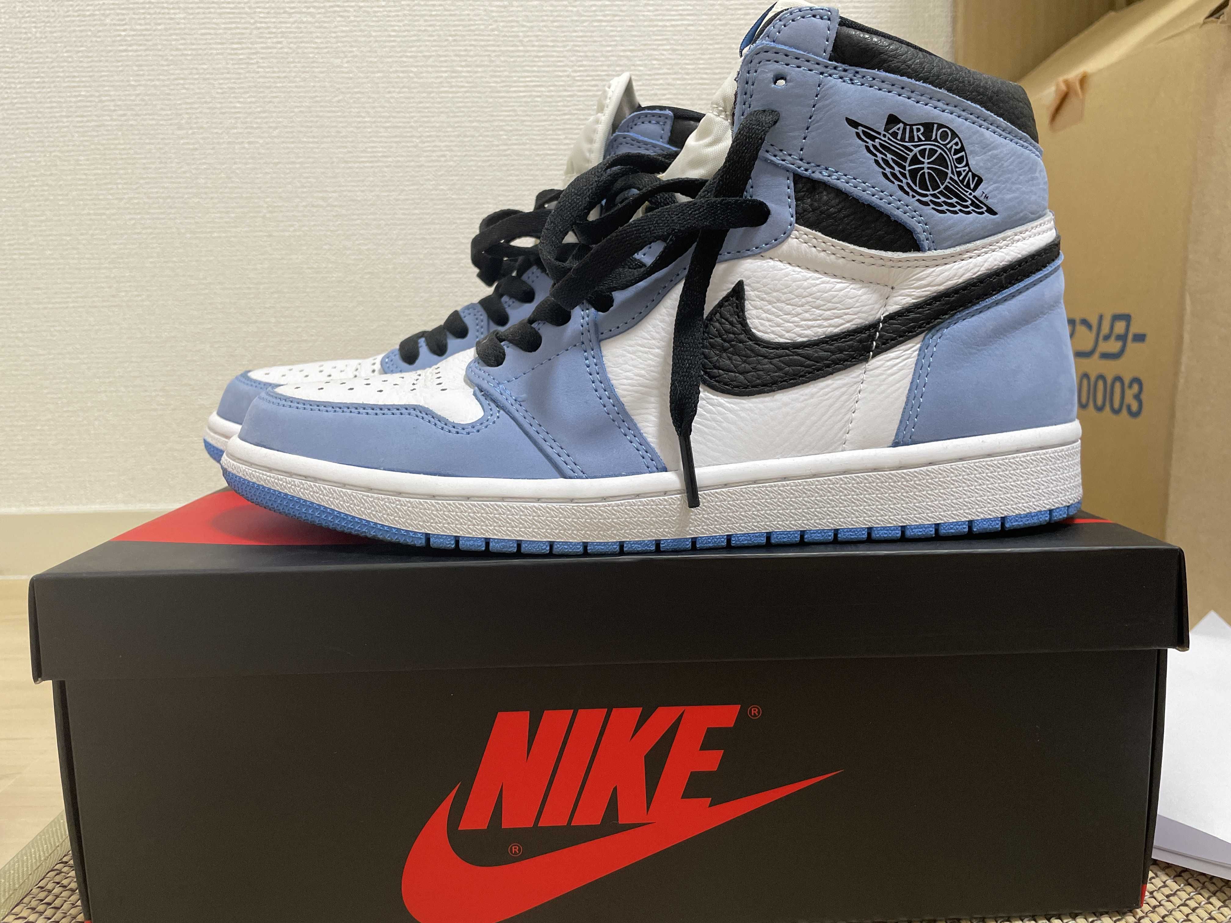 Nike Air Jordan 1 High OG "University Blue"
