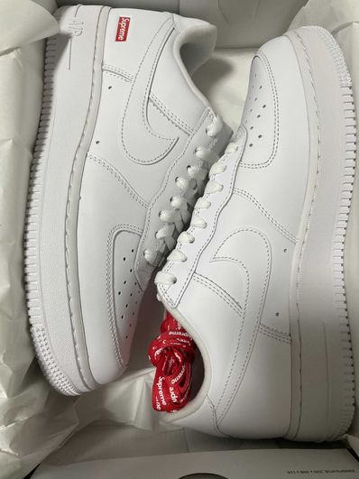Supreme × Nike Air Force 1 Low "White"