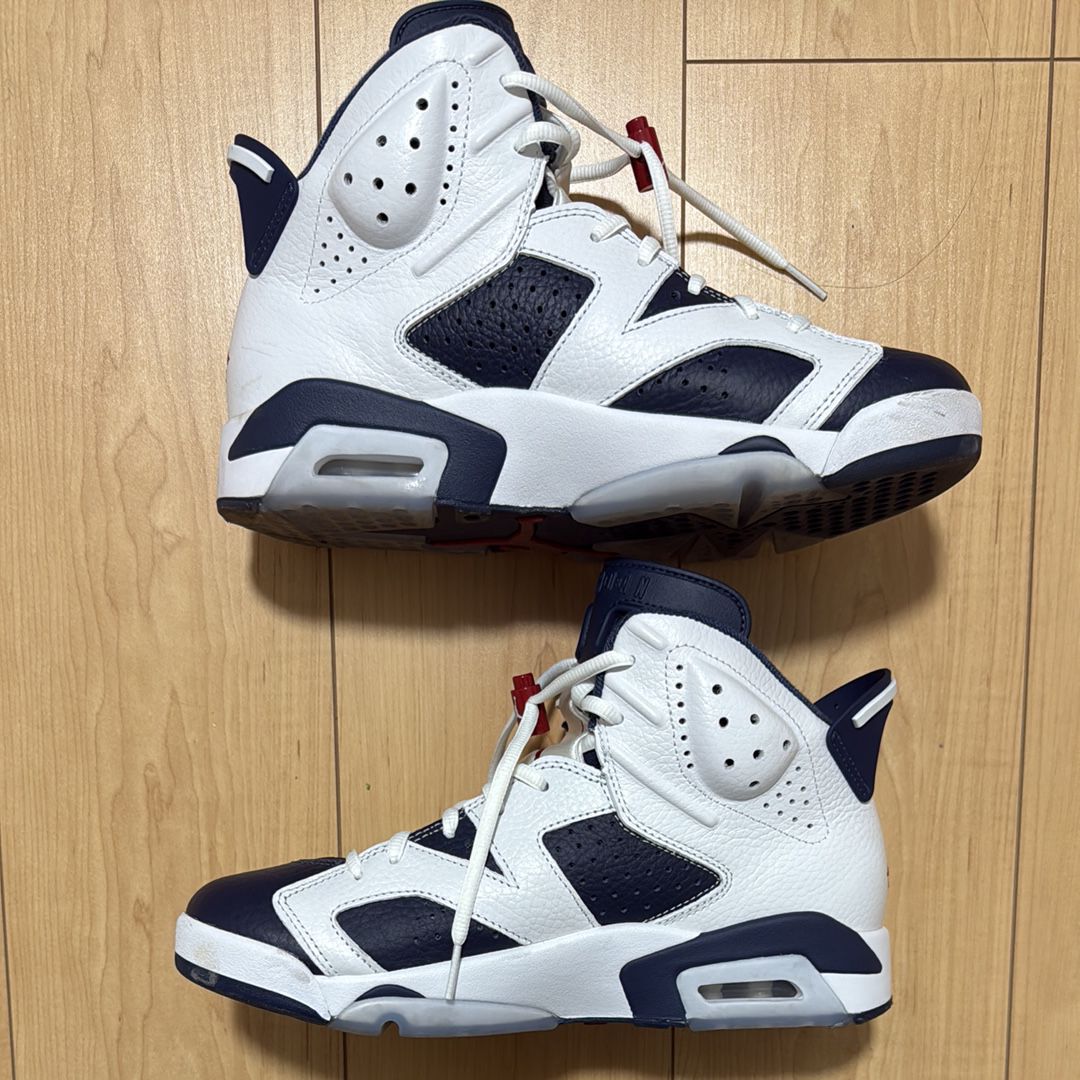 Nike Air Jordan 6 Retro "White and Midnight Navy"