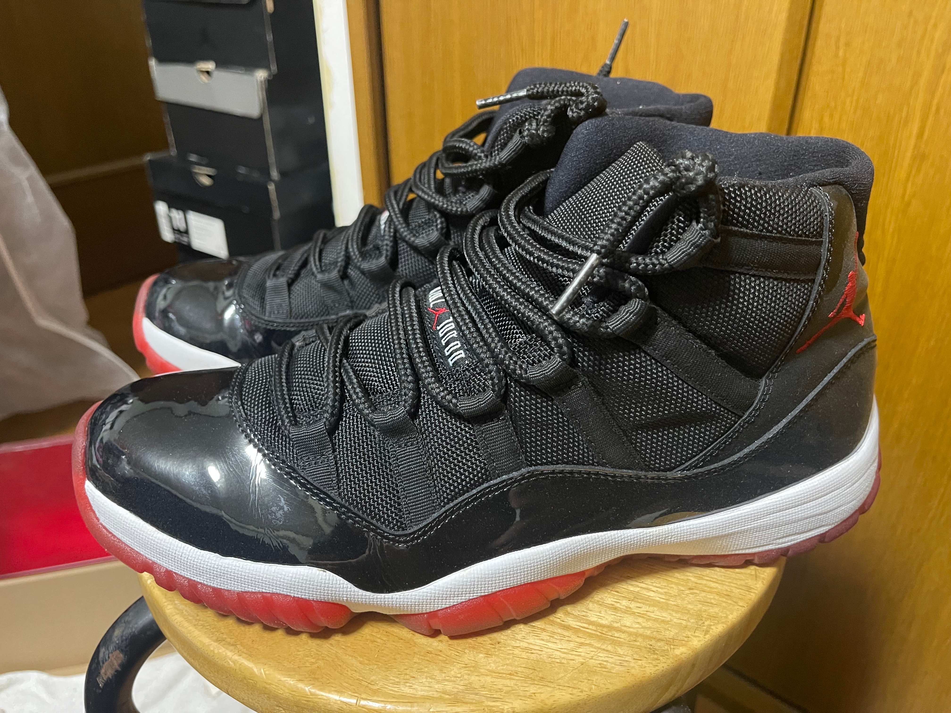 Nike Air Jordan 11 Retro "Playoffs" (2012)