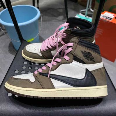 Travis Scott × Nike Air Jordan 1 Retro High OG TS SP "Sail/Dark Mocha"