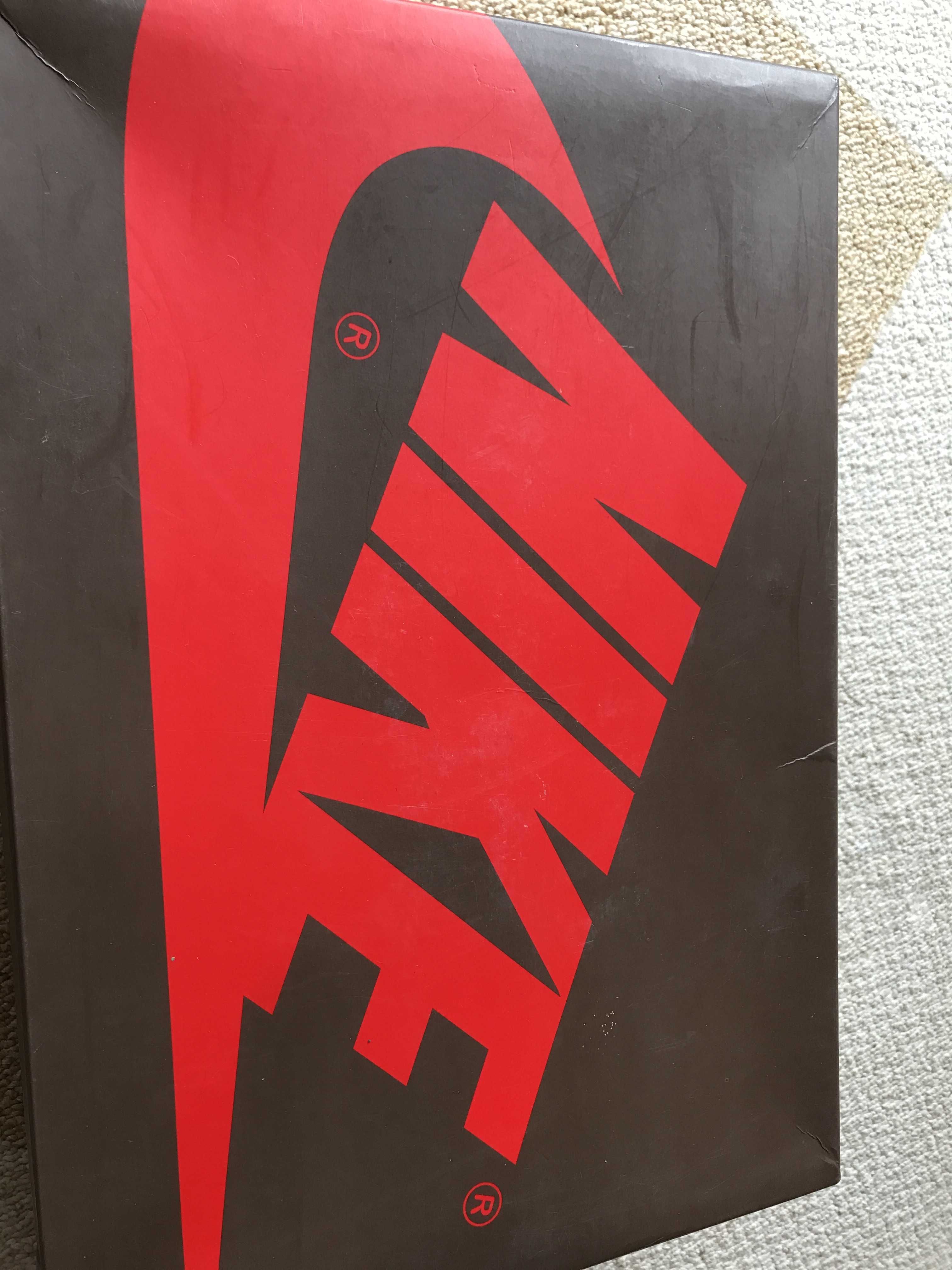 Travis Scott × Nike Air Jordan 1 Retro High OG TS SP "Sail/Dark Mocha"