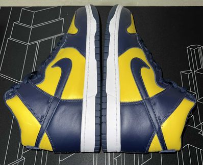 Nike Dunk High "Michigan"