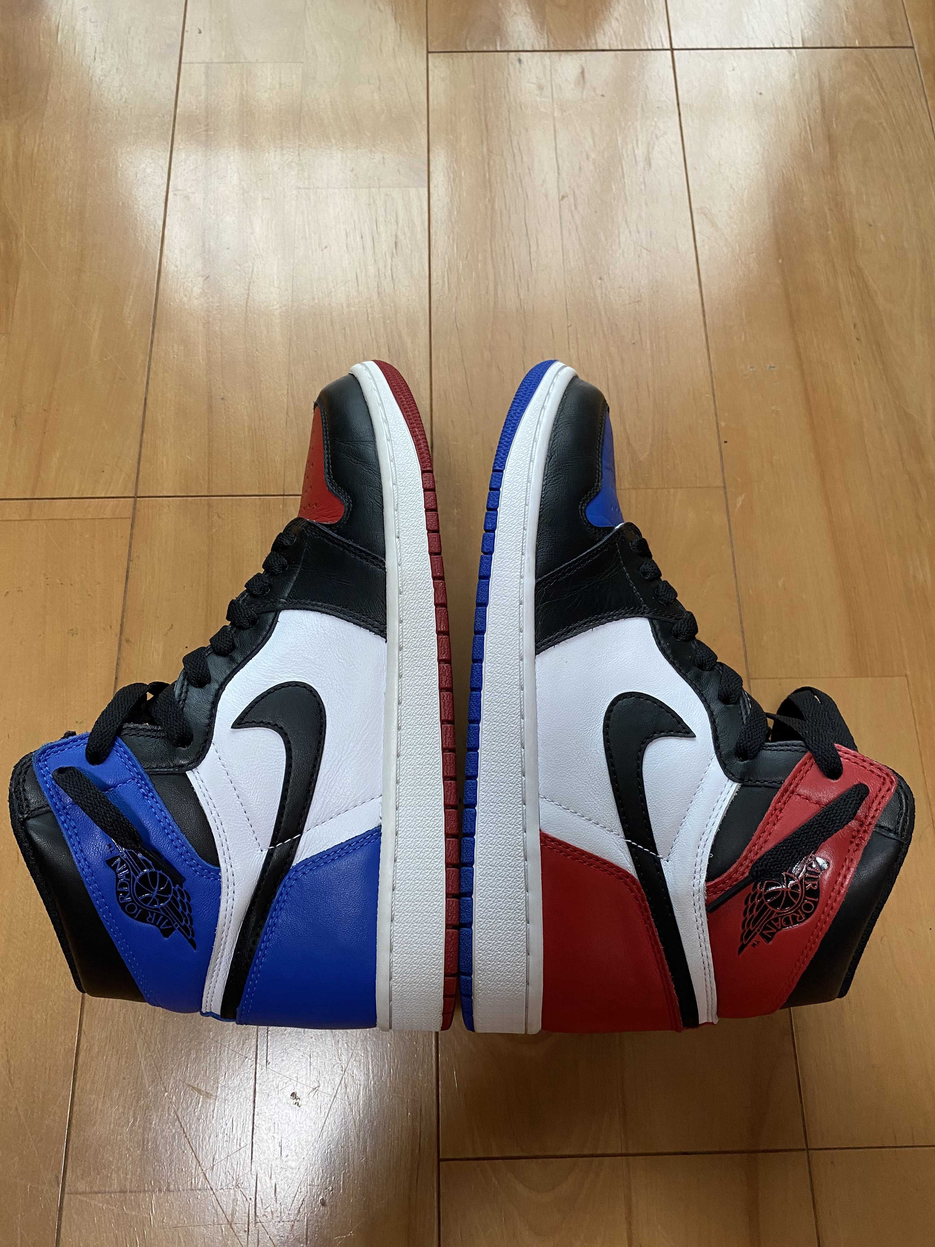 Nike Air Jordan 1 Retro High "Top 3"