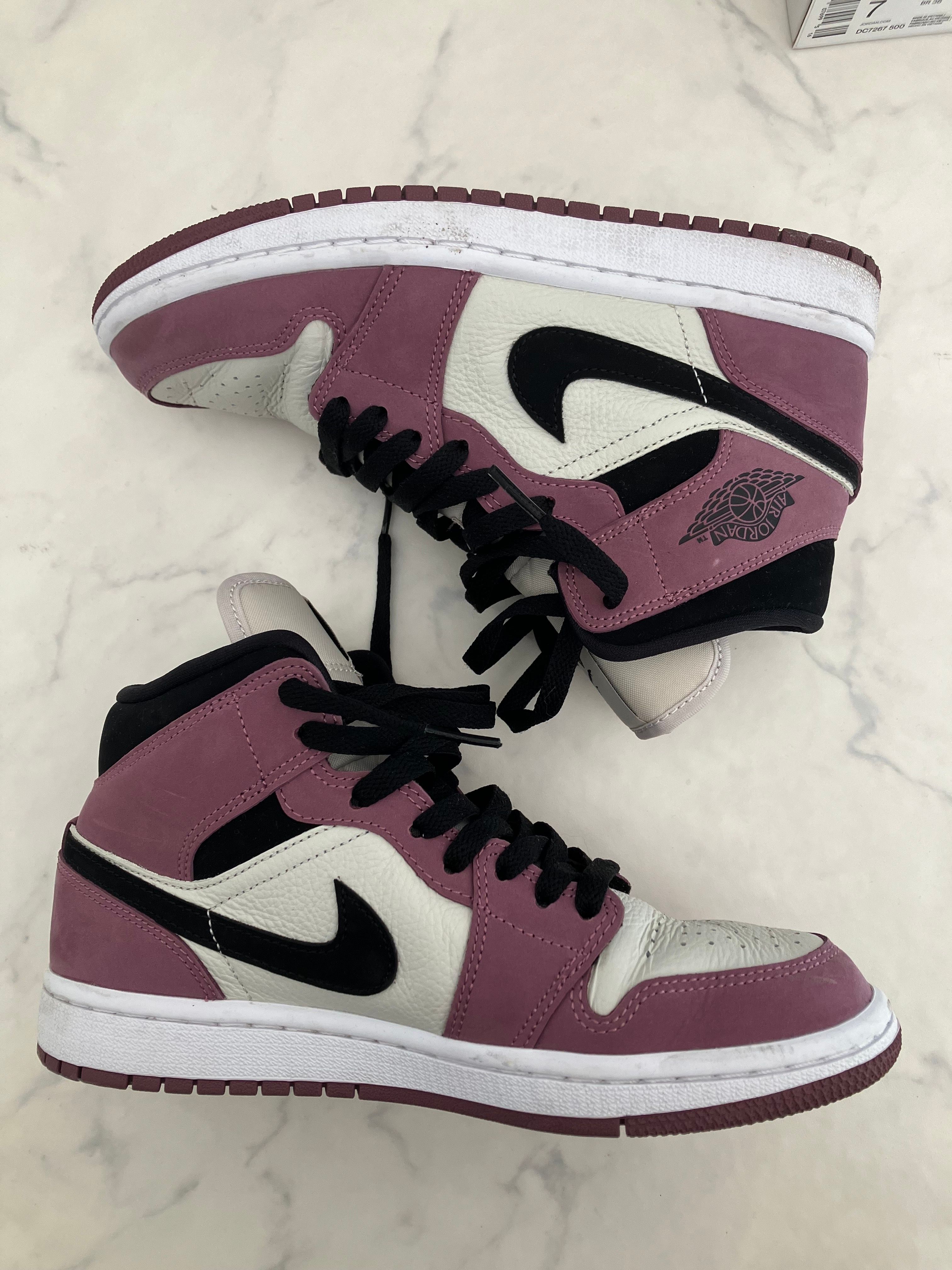 Nike Women's Air Jordan 1 Mid "Berry Pink"