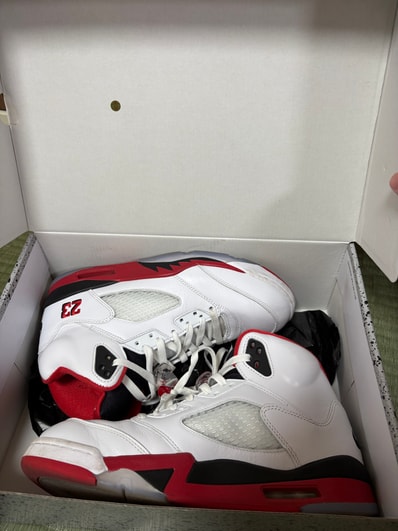 Nike Air Jordan 5 Retro OG "Fire Red/Black Tongue" (2025)