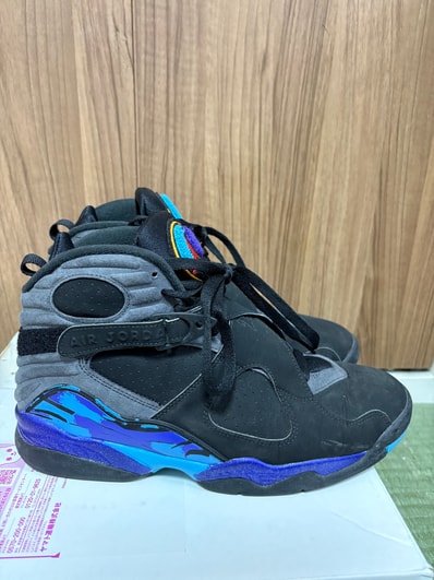 Nike Air Jordan 8 Retro "Aqua" (2015)