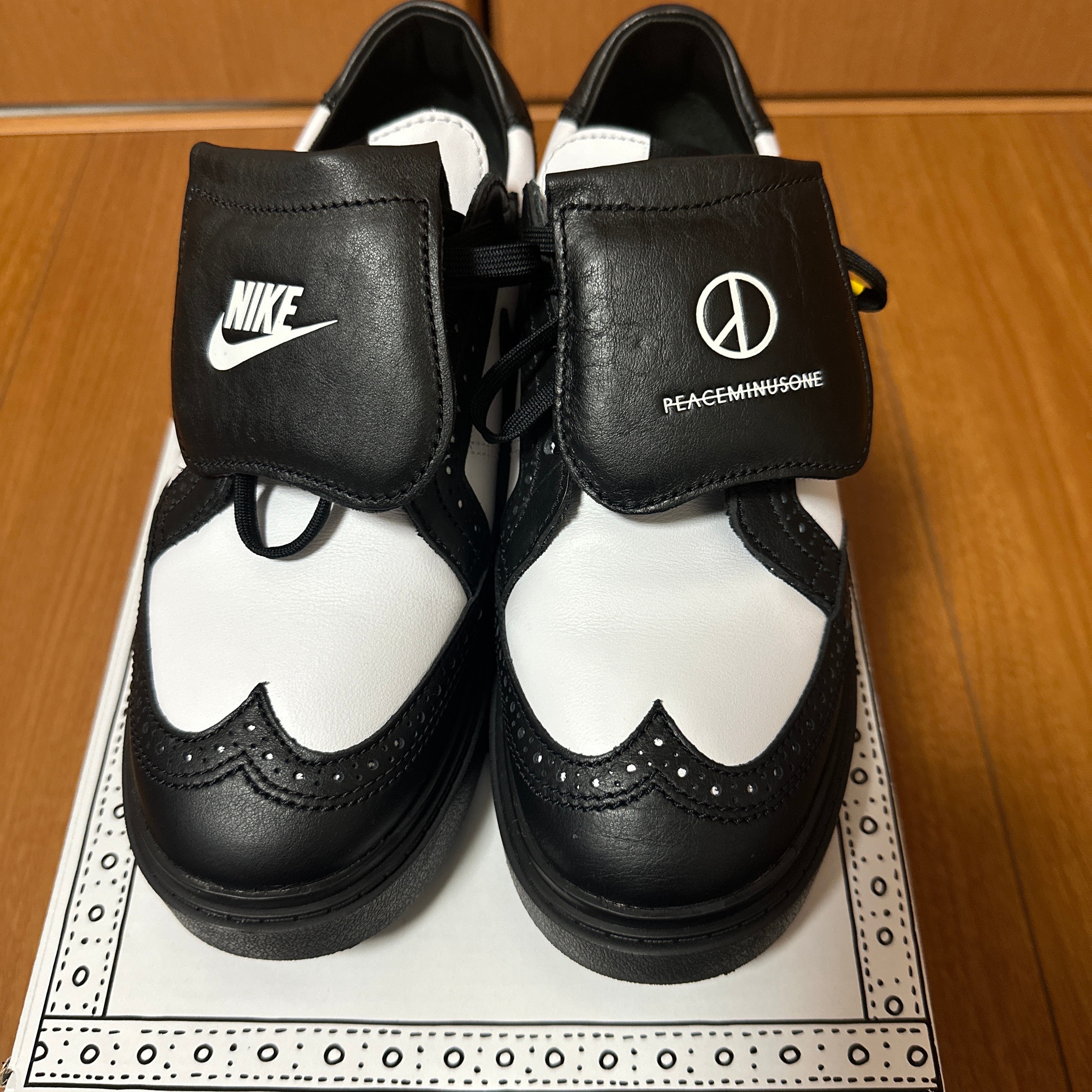 PEACEMINUSONE × Nike Kwondo 1 "Black and White" / G-DRAGON
