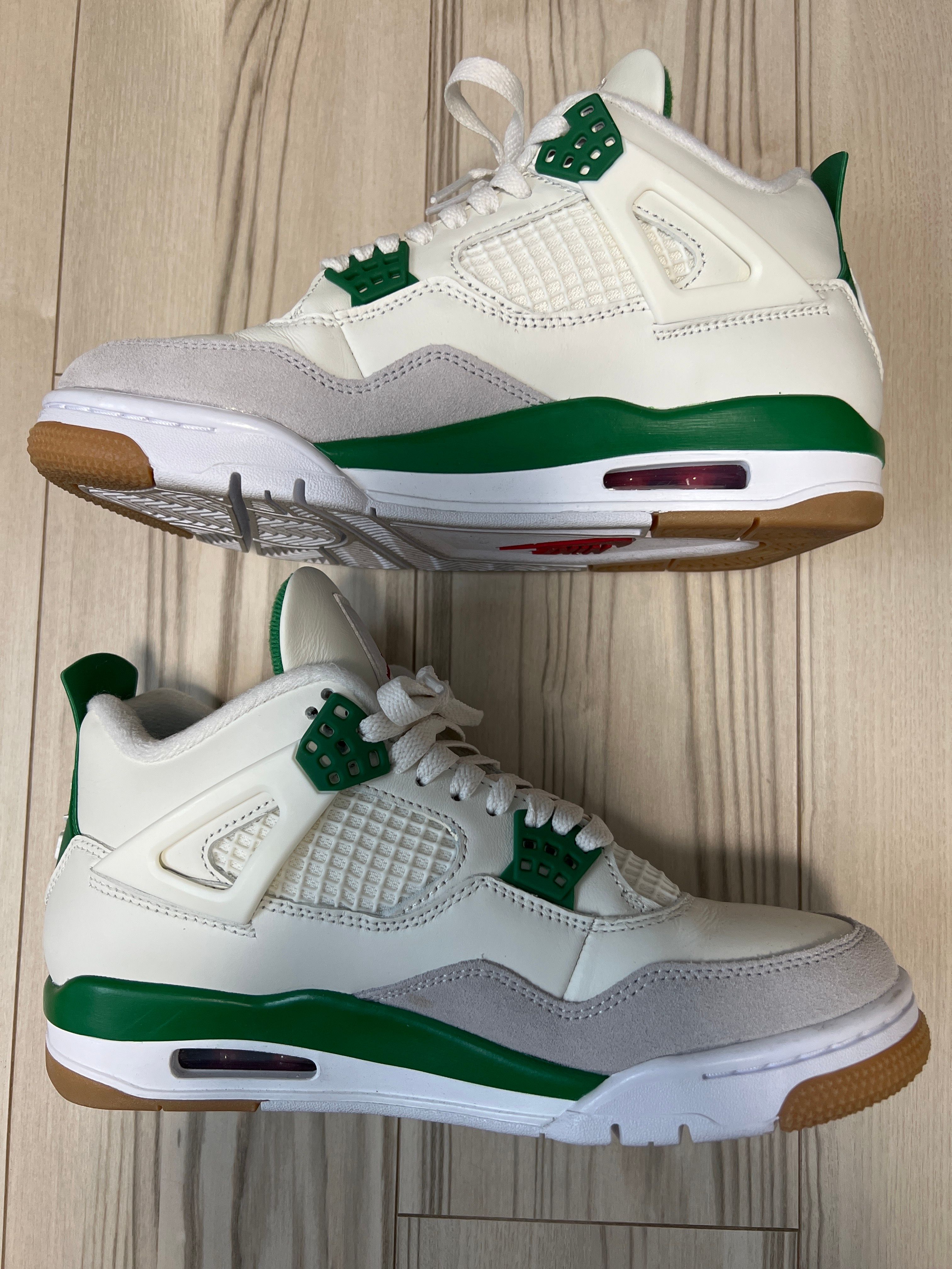 Nike SB × Air Jordan 4 Retro SP "Pine Green"