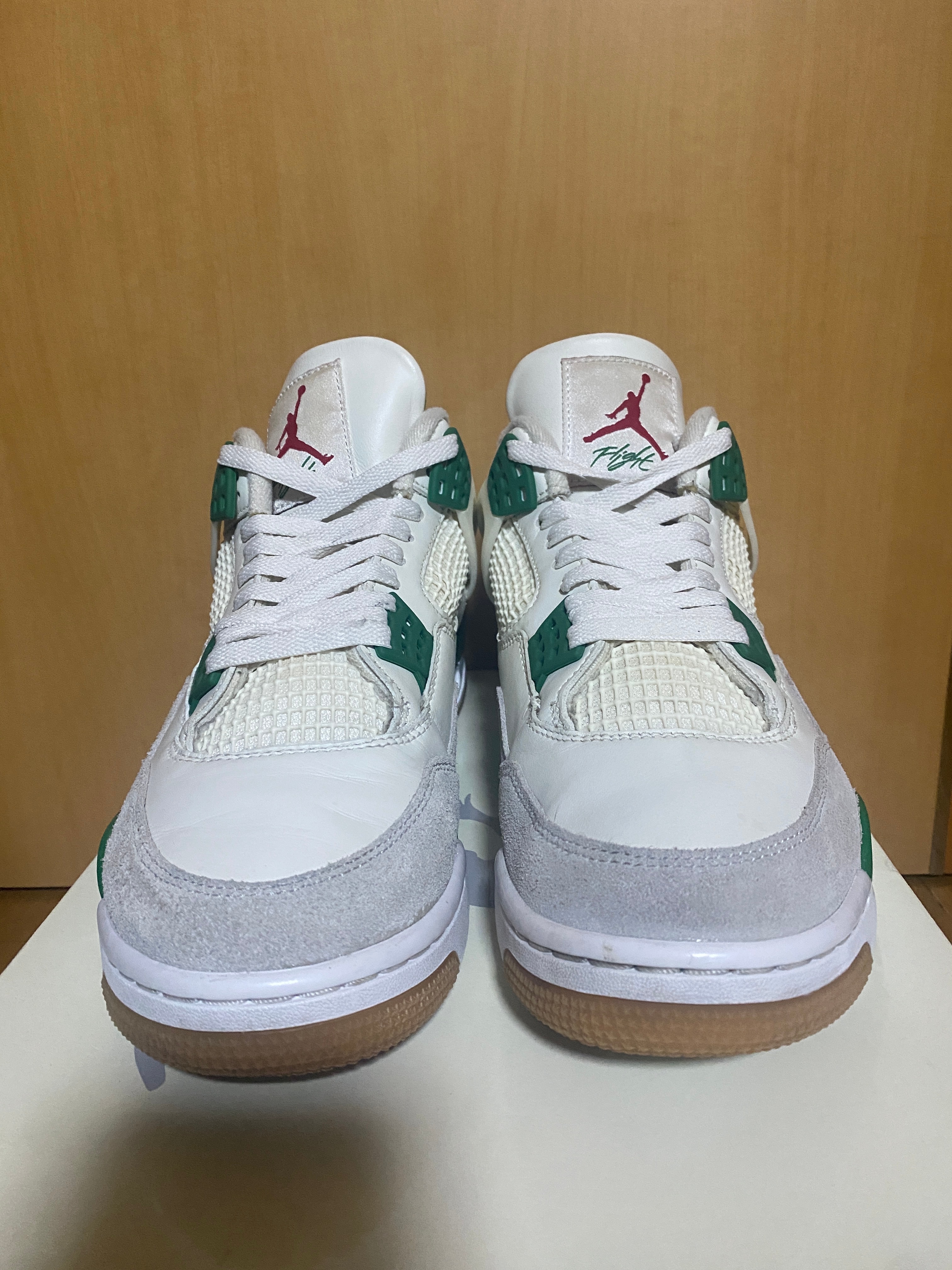 Nike SB × Air Jordan 4 Retro SP "Pine Green"