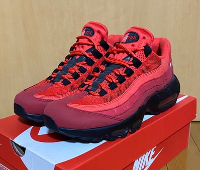 Nike Air Max 95 OG "Habanero Red"