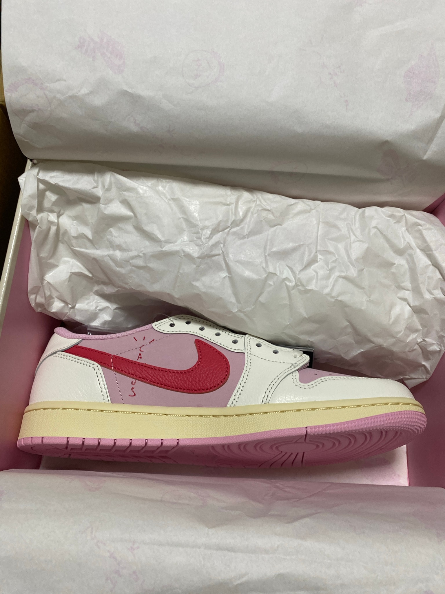 Travis Scott × Nike Air Jordan 1 Retro Low OG "Sail/Tropical Pink"