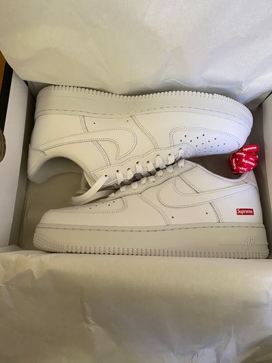 Supreme × Nike Air Force 1 Low "White"