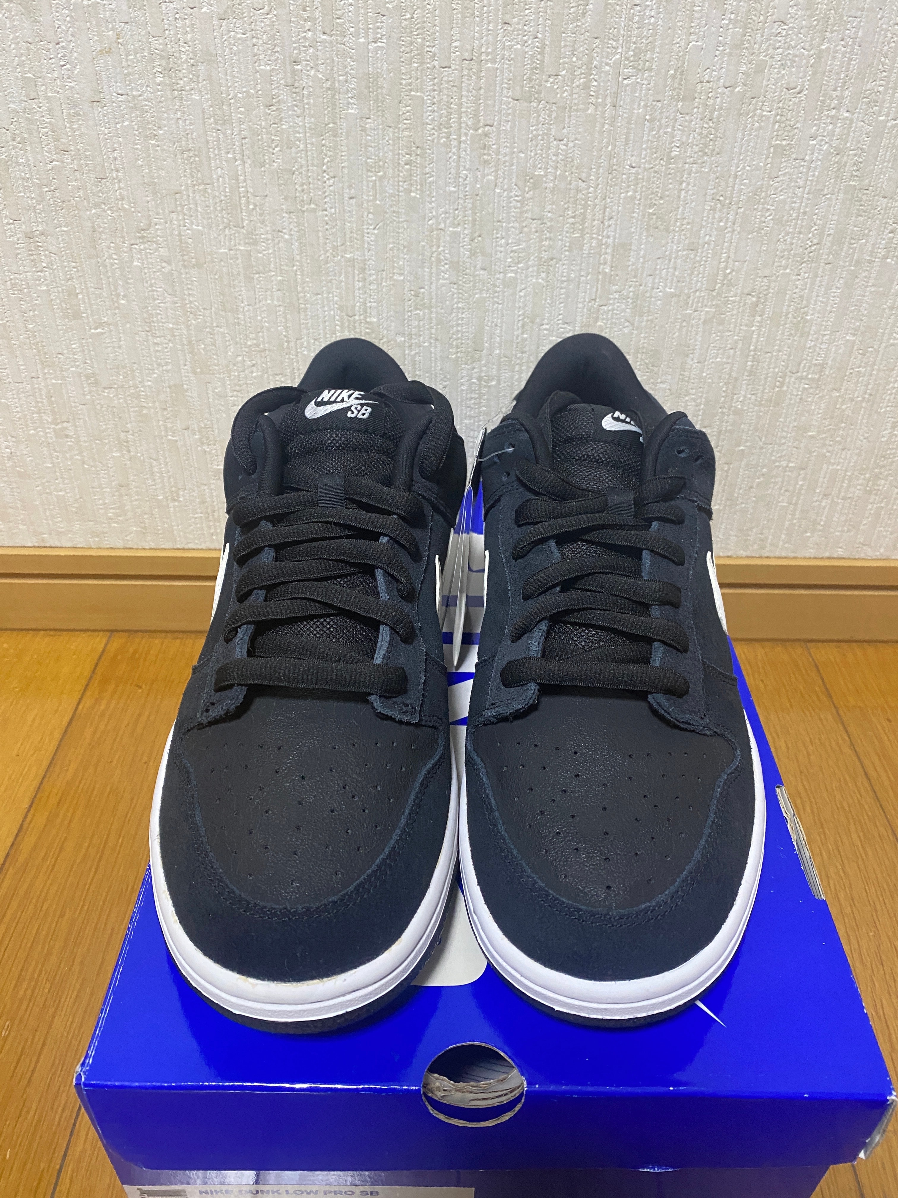 Nike SB Dunk Low Pro "Black/White"