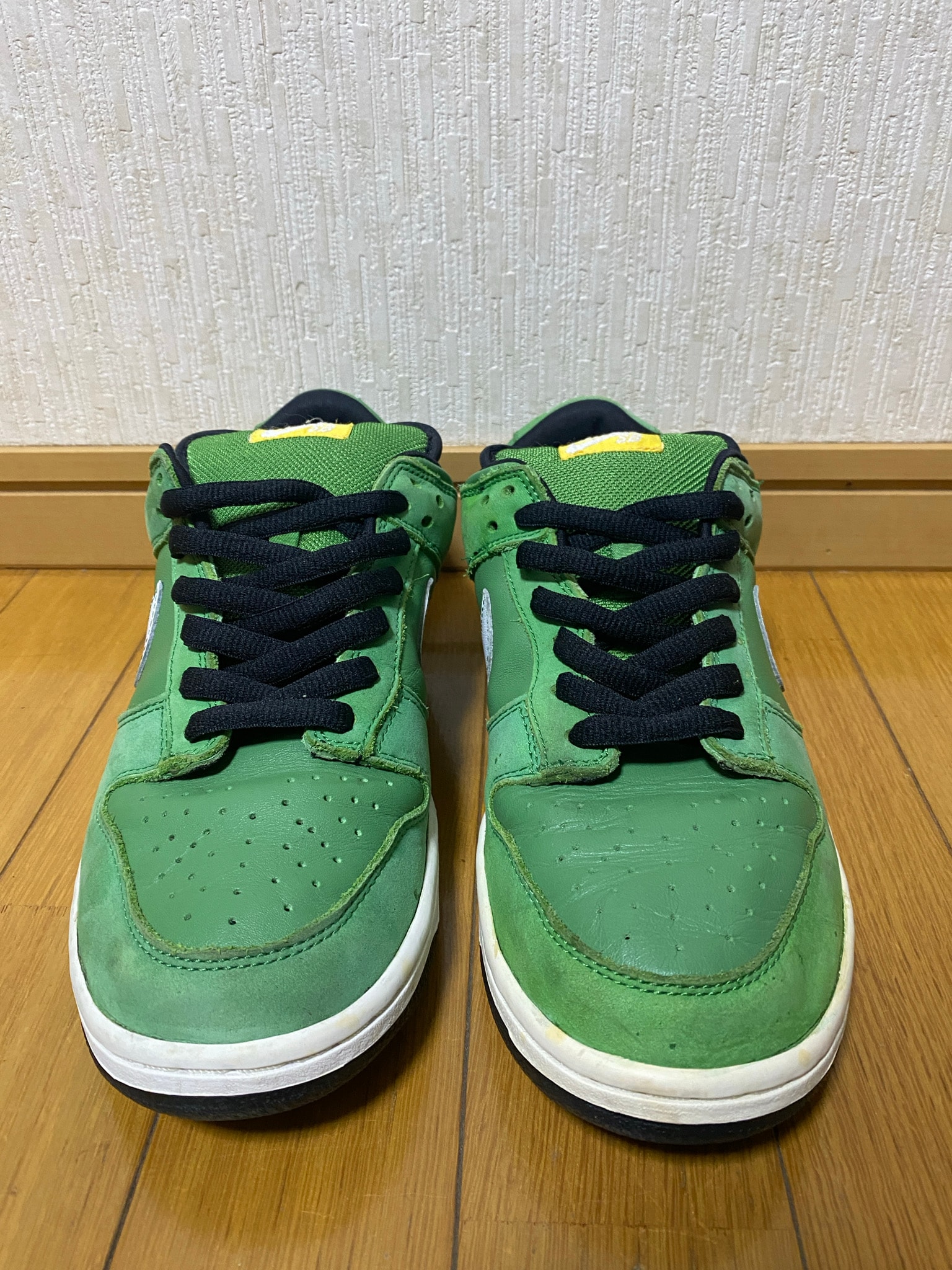 Nike SB Dunk Low "Tokyo Green Taxi"