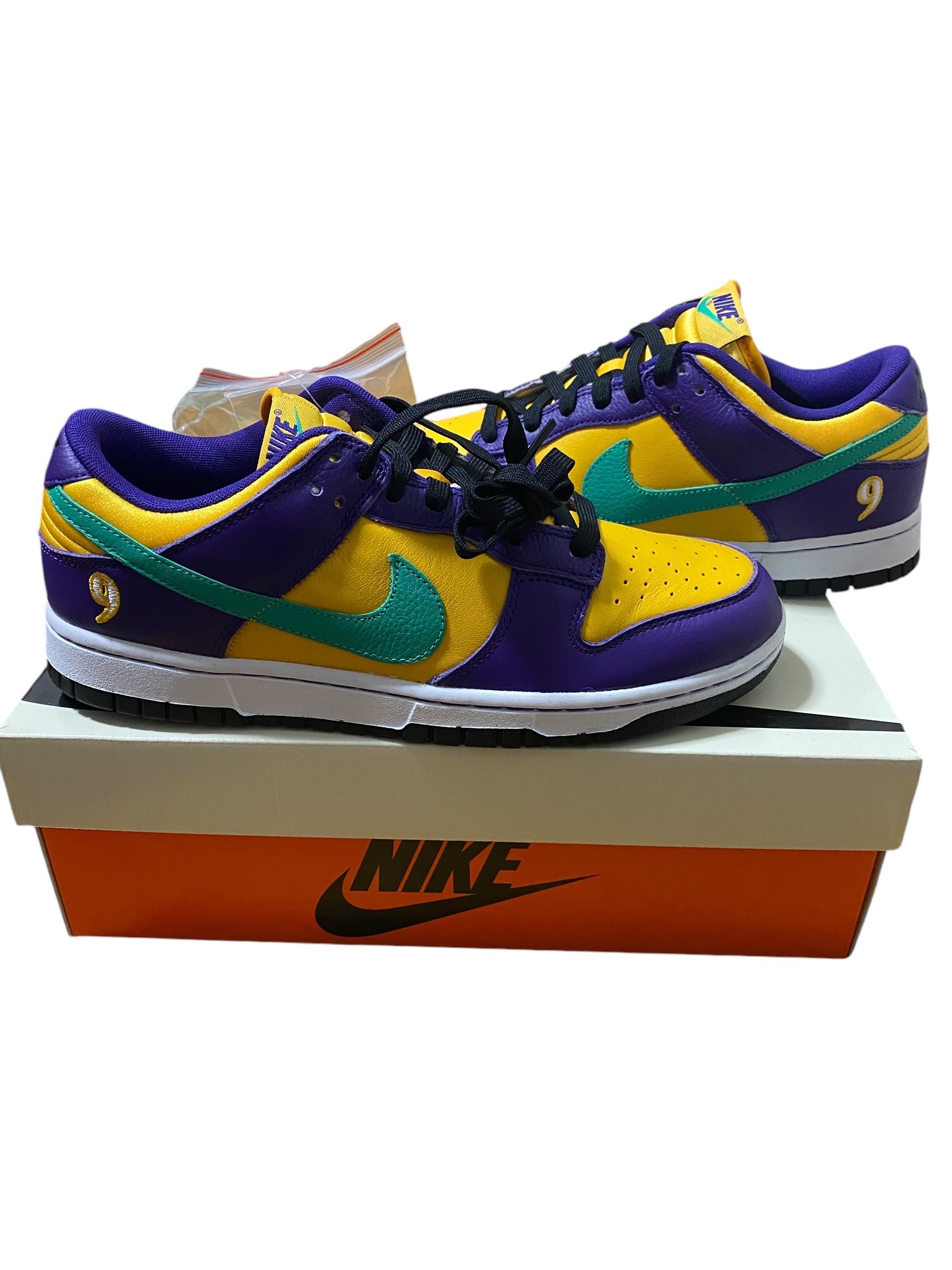 Nike Women