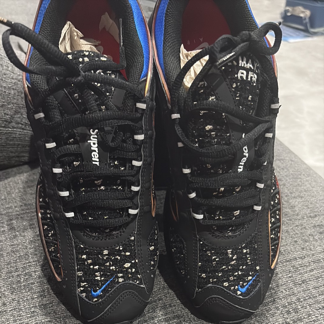 Supreme × Nike Air Max Tailwind 4 "Black"