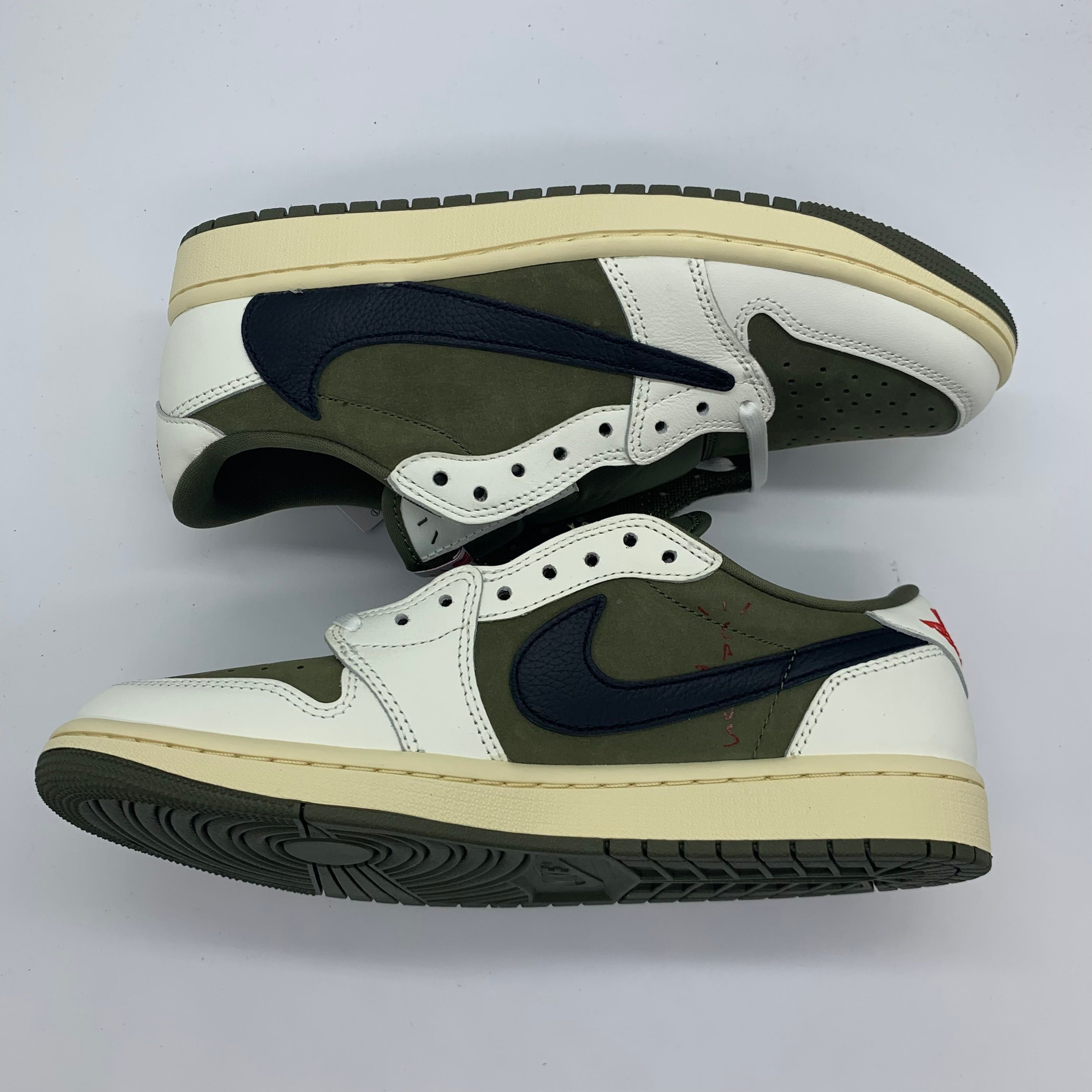 Travis Scott × Nike Air Jordan 1 Low OG SP "Reverse Olive"