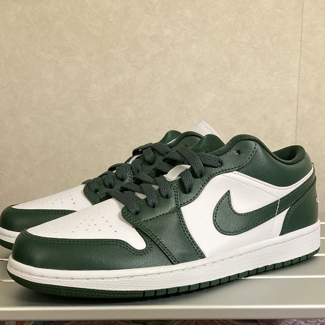 Nike Women's Air Jordan 1 Low "Galactic Jade"