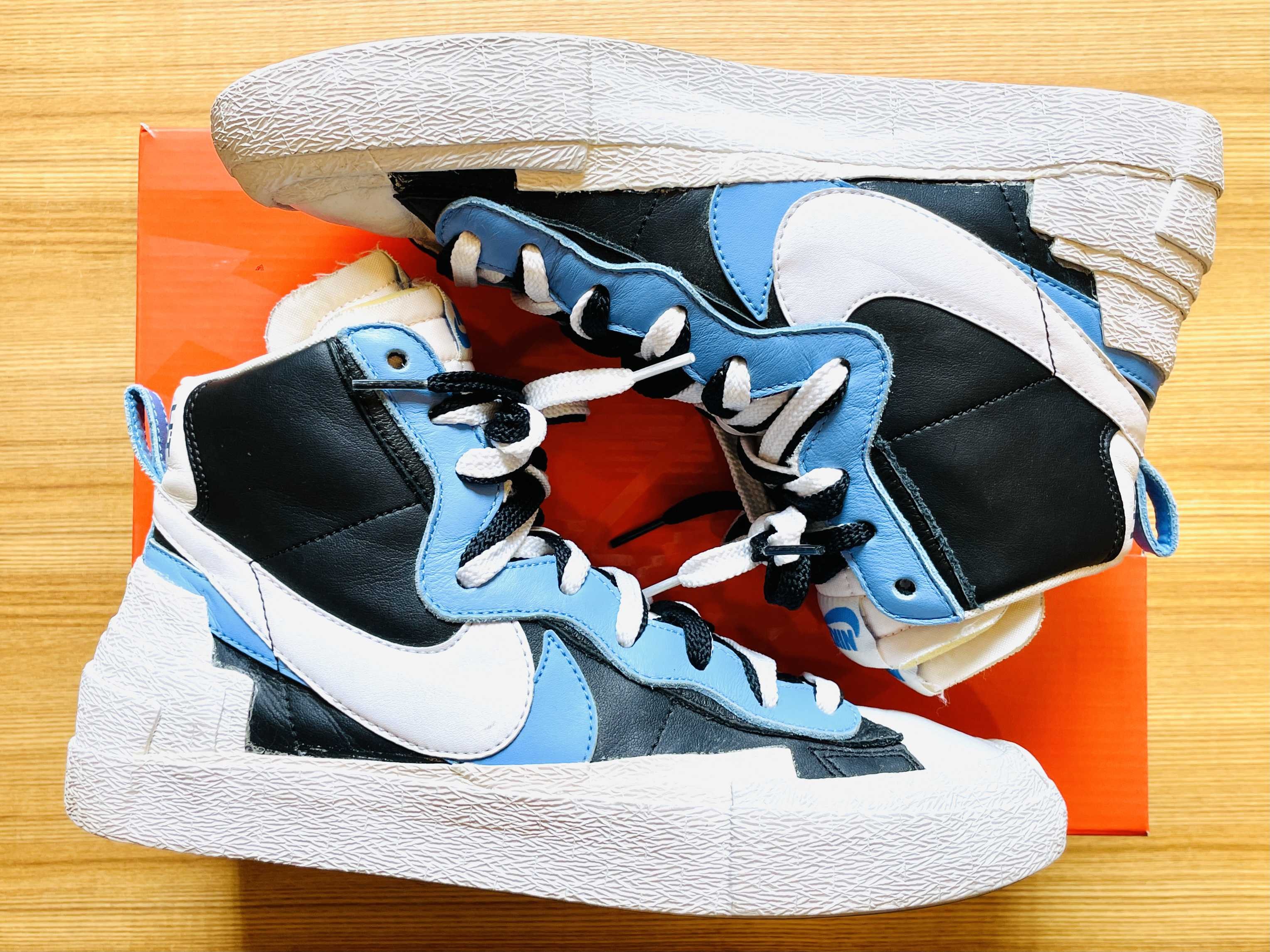 sacai × NIKE BLAZER MID "BLACK / BLUE"