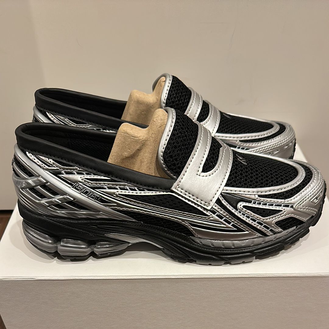 New Balance 1906L "Black/Silver"