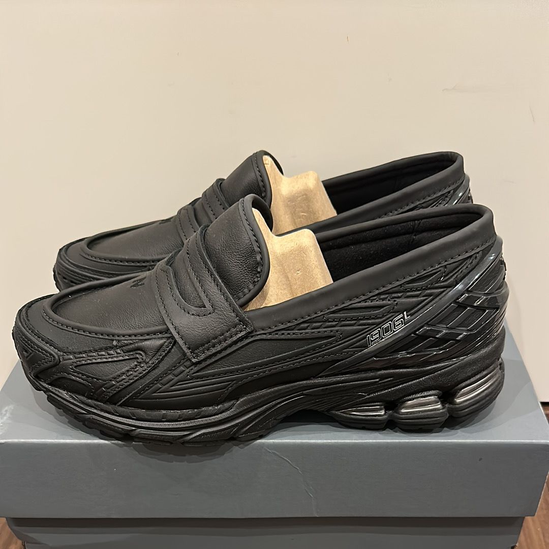 New Balance 1906L "Triple Black"